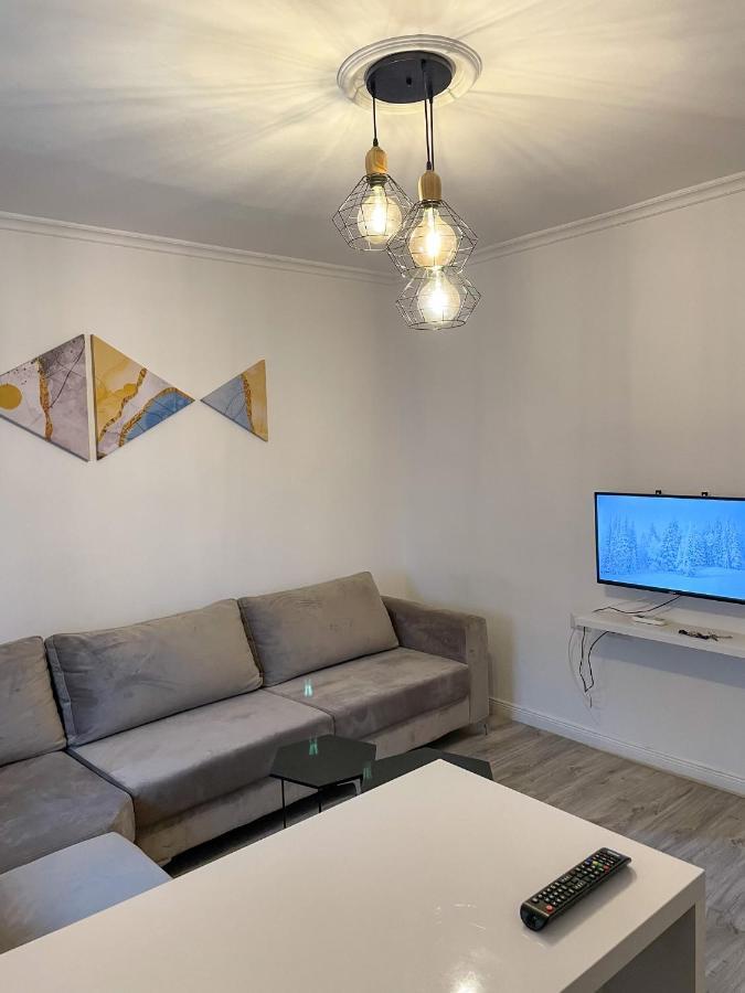 Centre View Apartment Tirana Extérieur photo